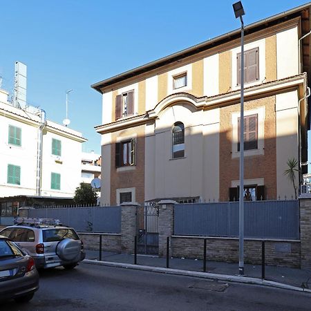 Cornelia - Charme Apartment Rome Luaran gambar
